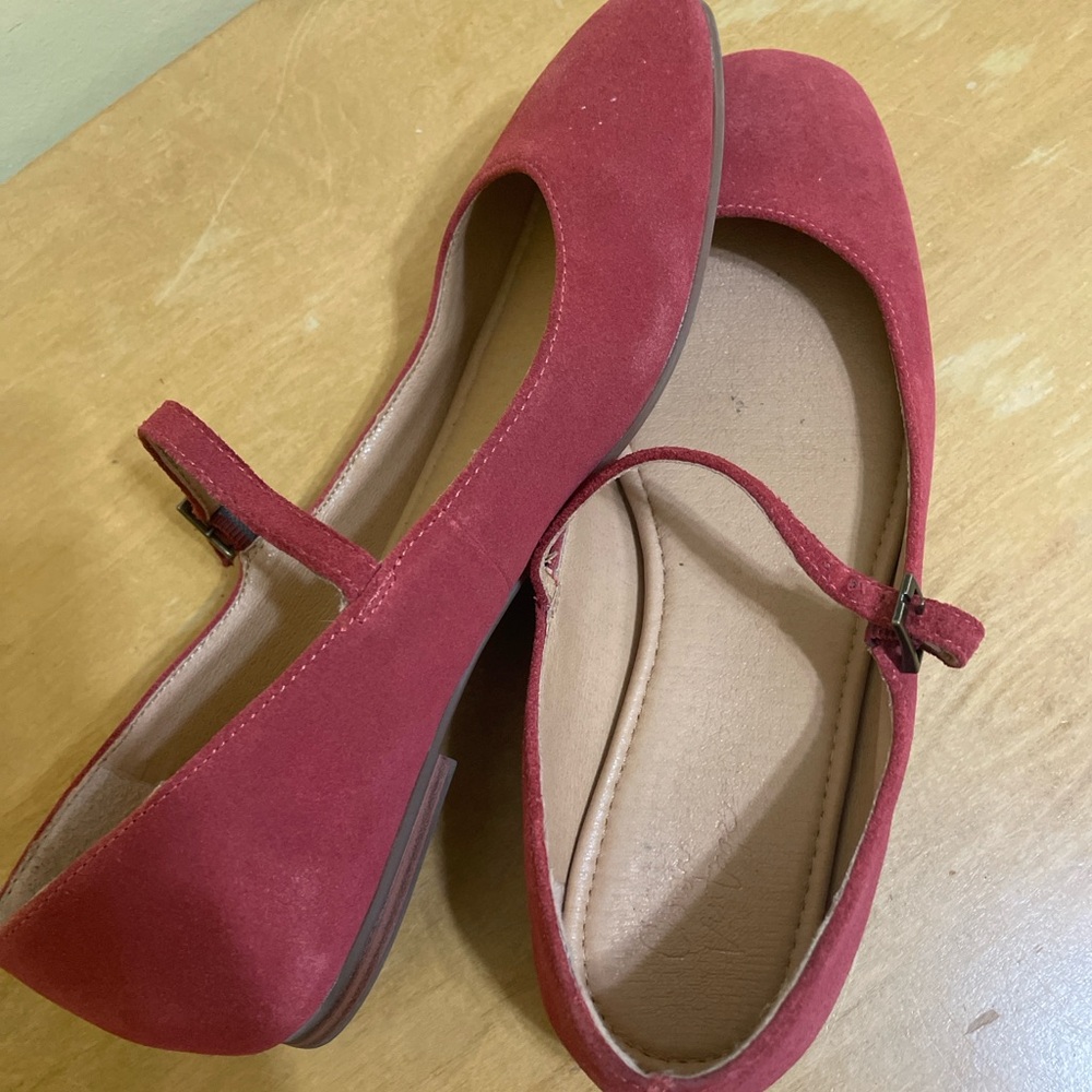 Crown Vintage Red Suede Women's Mary Jane Flats